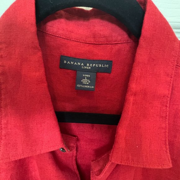 Banana Republic 100% Linen Button Down Shirt. - Picture 2 of 7